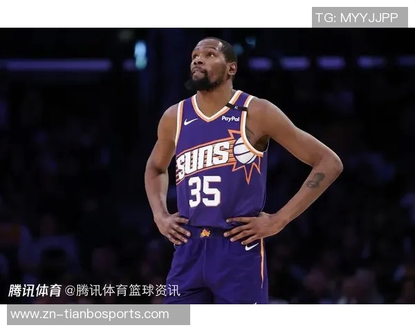 杜兰特盛赞阿门的超快二次起跳与独特风格如同发射台般令人惊叹 杜兰特盛赞阿门的超快二次起跳与独特风格如同发射台般令人惊叹