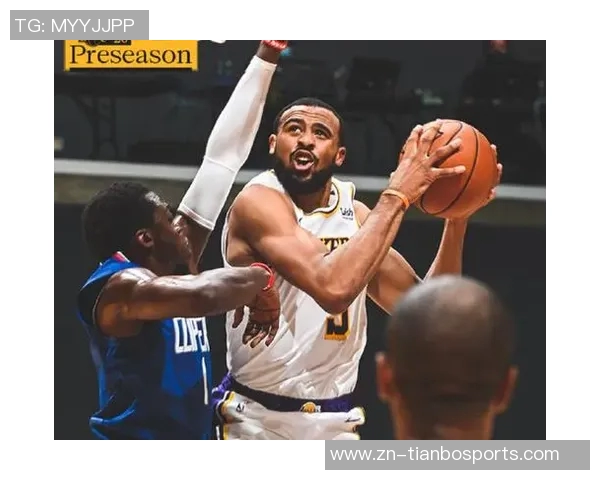 惨败快船后龙狮反思赛季表现第三节如镜子揭示团队差距与不足 惨败快船后龙狮反思赛季表现第三节如镜子揭示团队差距与不足