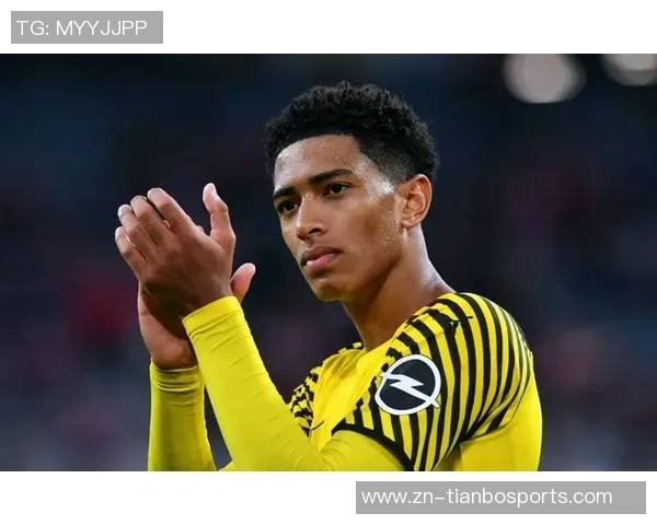 贝林厄姆荣膺英格兰队202425赛季最佳男球员表现卓越助攻频繁 贝林厄姆荣膺英格兰队202425赛季最佳男球员表现卓越助攻频繁