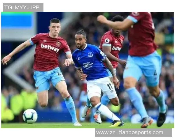 曼联冬窗或外租齐尔克泽埃弗顿西汉姆帕尔马等队争抢 曼联冬窗或外租齐尔克泽埃弗顿西汉姆帕尔马等队争抢