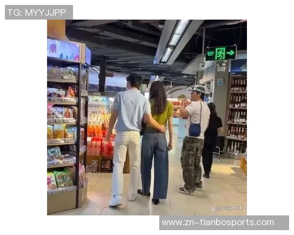 神仙眷侣侯永永低调晒女友甜蜜瞬间两人恋情曝光引发热议