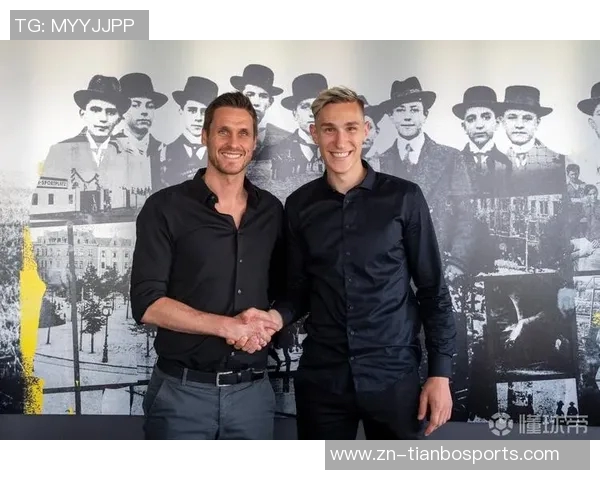 里肯强调与施洛特贝克的高度信任关系及对多特的完全认同