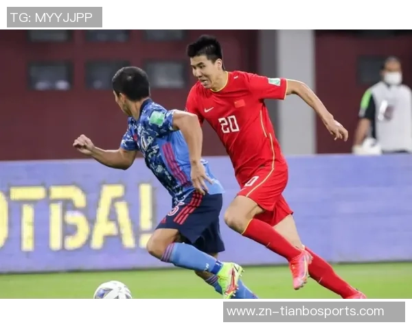 王刚禁区外惊天凌空抽射飞出画面引发全场惊叹落地时长超五秒