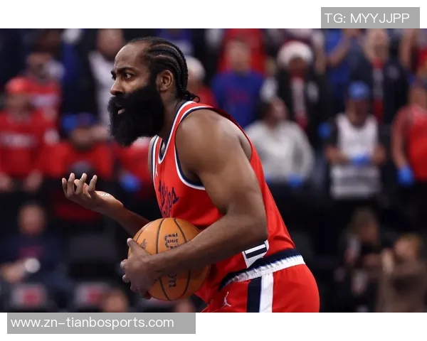 哈登谈赛季表现提升：每场比赛都在进步不断追求更好状态