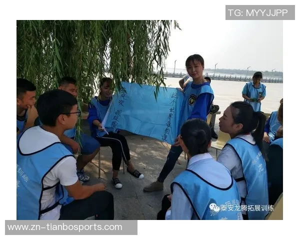 助攻内托展现团队默契吉滕斯坚信训练成果将助力更好表现 助攻内托展现团队默契吉滕斯坚信训练成果将助力更好表现