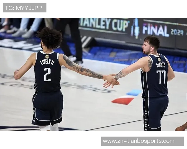 莱夫利右脚伤情持续恶化本赛季报销前总经理与队医责任重大 莱夫利右脚伤情持续恶化本赛季报销前总经理与队医责任重大