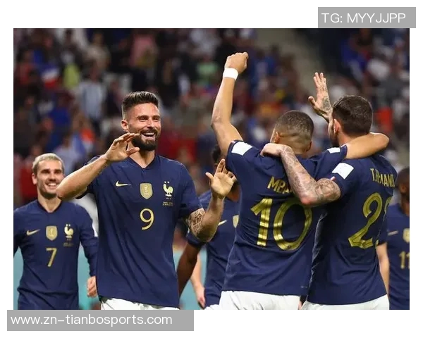 乌龙事件！图拉姆意外磕球阿塞拜疆门将失误助法国3-1领先