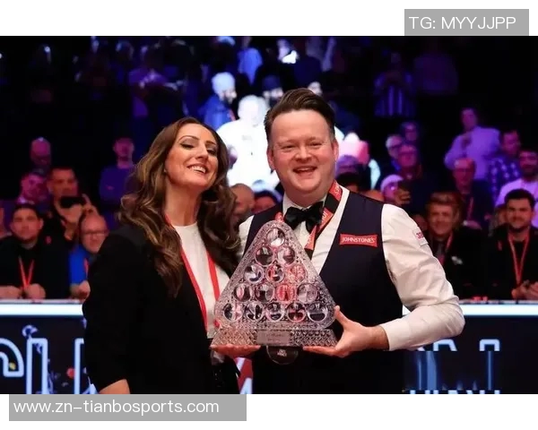 墨菲回忆母亲教诲谈赌博经历直言今天要把心里话说清楚 墨菲回忆母亲教诲谈赌博经历直言今天要把心里话说清楚